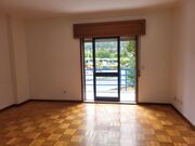 Apartamento T2 - Oliveira do Douro, Vila Nova de Gaia, Porto - Miniatura: 4/9