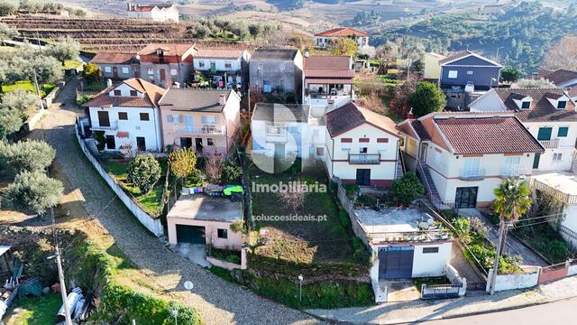 Moradia T2 - Sanfins do Douro, Alij, Vila Real - Imagem grande