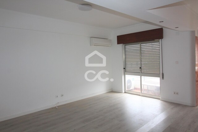 Apartamento T3 - Abrantes, Abrantes, Santarm - Imagem grande