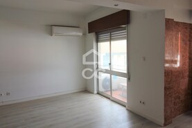 Apartamento T3 - Abrantes, Abrantes, Santarm - Miniatura: 1/16