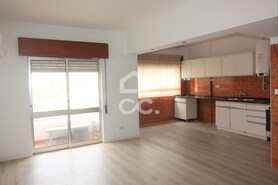 Apartamento T3 - Abrantes, Abrantes, Santarm - Miniatura: 2/16