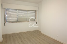 Apartamento T3 - Abrantes, Abrantes, Santarm - Miniatura: 10/16